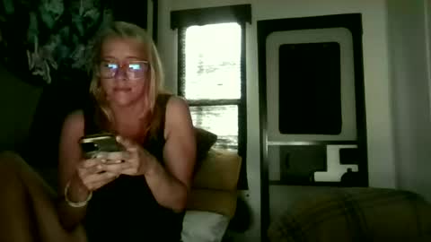 CamperGirl online show from 12, 6, 2026