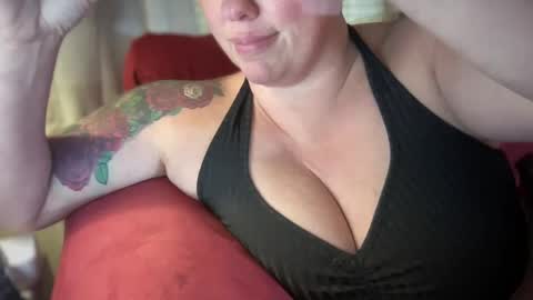 Flirty influncer online show from 25, 12, 2024