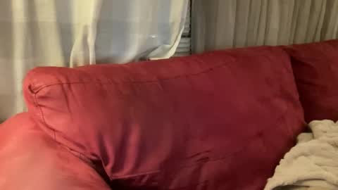 Flirty influncer online show from 6, 1, 2026