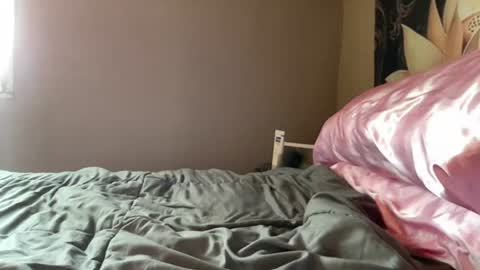 Flirty influncer online show from 20, 7, 2026