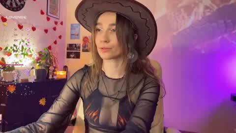 Jessica  I will be here on Tuesday November 26th online show from 29, 5, 2026
