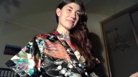 Ginger Curly online show from 4, 3, 2026