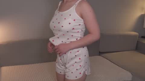 Snapshot of just_emmy chatting on 24, 6, 2026 just call me Emmy online show from 24, 6, 2026