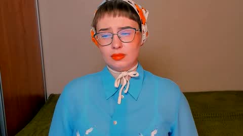 Snapshot of just_fucked chatting on 25, 11, 2025 Nika and Mark online show from 25, 11, 2025