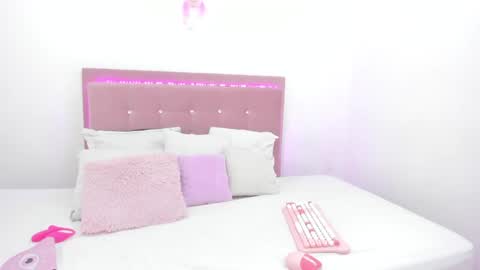  Isa y Luci  online show from 6, 3, 2025