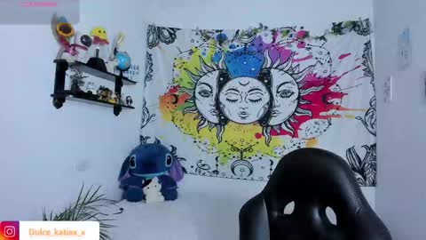 Snapshot of just_katiex chatting on 17, 11, 2025 Sofia online show from 17, 11, 2025