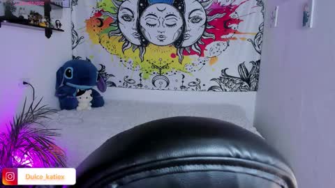 Snapshot of just_katiex chatting on 16, 12, 2025 Sofia online show from 16, 12, 2025