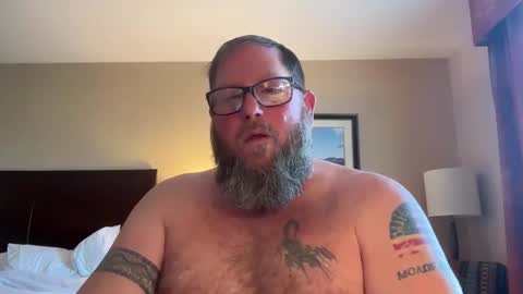 Snapshot of justaguyandnaked chatting on 8, 11, 2025 justaguyandnaked online show from 8, 11, 2025