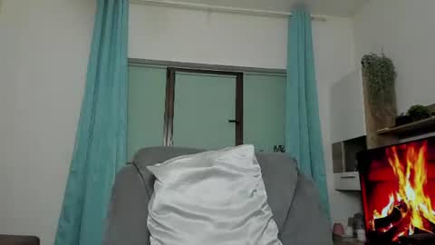 Snapshot of justchloex chatting on 13, 6, 2026 Chloe online show from 13, 6, 2026
