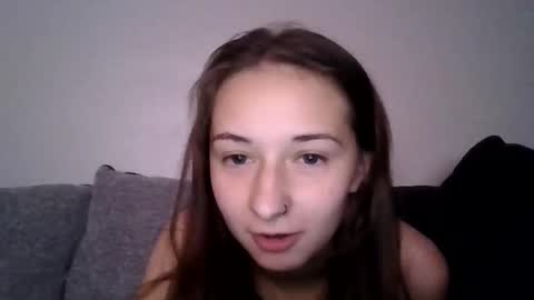 Snapshot of justdoingmything893 chatting on 11, 11, 2025 justdoingmything893 online show from 11, 11, 2025