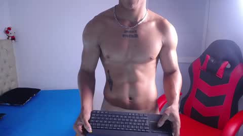 Snapshot of justin_andrew2 chatting on 31, 10, 2025 JUSTIN ANDREW online show from 31, 10, 2025