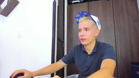 justin_biker online show from 4, 11, 2025