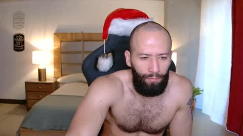 Justin online show from 1, 12, 2025