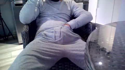 Justin online show from 31, 10, 2025