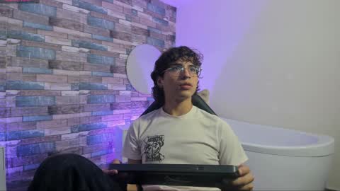  justin  online show from 1, 4, 2026