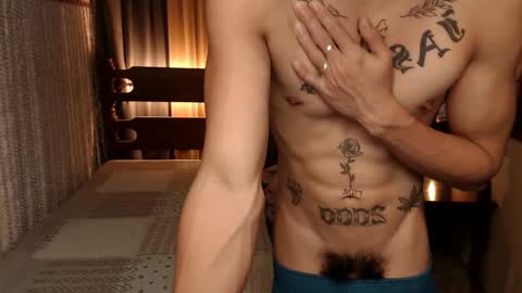 Snapshot of justine_hunk chatting on 3, 2, 2025 justine_hunk online show from 3, 2, 2025