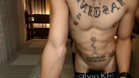 Snapshot of justine_hunk chatting on 19, 2, 2025 justine_hunk online show from 19, 2, 2025
