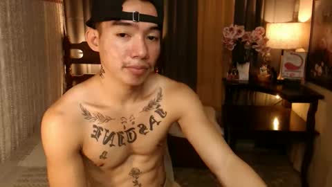 Snapshot of justine_hunk chatting on 21, 2, 2025 justine_hunk online show from 21, 2, 2025