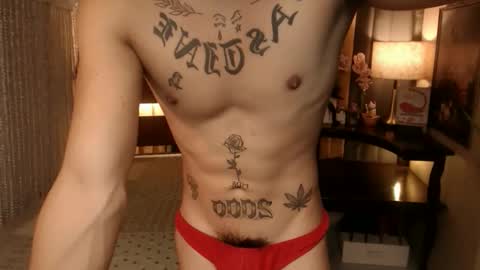 Snapshot of justine_hunk chatting on 28, 9, 2025 justine_hunk online show from 28, 9, 2025