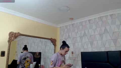 Justine online show from 10, 3, 2025