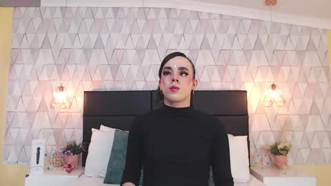 Justine online show from 14, 9, 2025