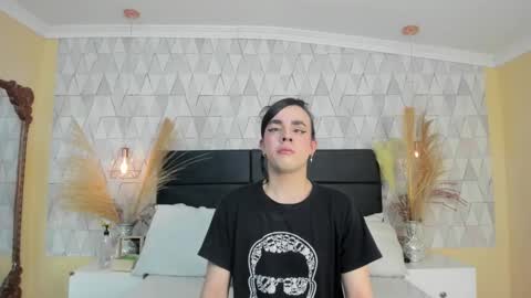 Justine online show from 23, 2, 2026