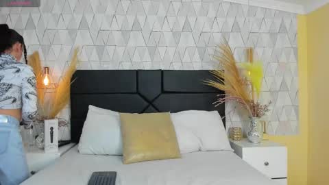 Justine online show from 14, 3, 2026