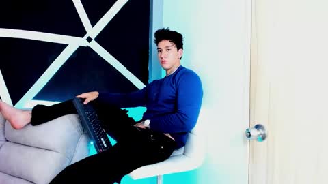 justinfuller_31 online show from 19, 9, 2025