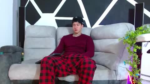 justinfuller_31 online show from 17, 11, 2025