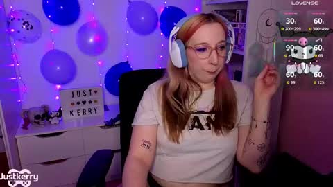 Snapshot of justkerryx chatting on 20, 11, 2025 Kerry online show from 20, 11, 2025