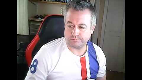 Snapshot of justmav chatting on 10, 11, 2025 justmav online show from 10, 11, 2025