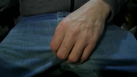 Snapshot of justme39057 chatting on 9, 11, 2025 Justme39057 online show from 9, 11, 2025