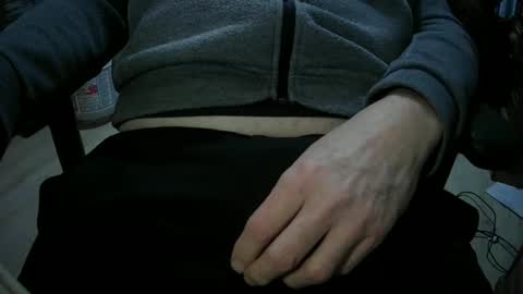 Snapshot of justme39057 chatting on 25, 11, 2025 Justme39057 online show from 25, 11, 2025