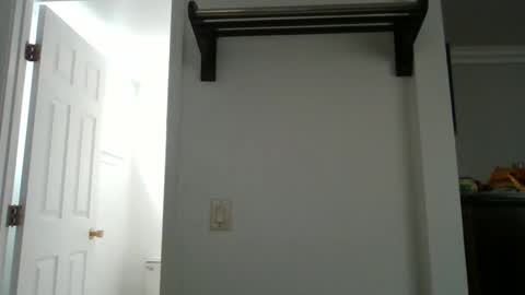 Snapshot of justmenochaser chatting on 5, 5, 2026 justmenochaser online show from 5, 5, 2026
