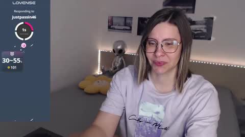 Julie online show from 17, 1, 2025