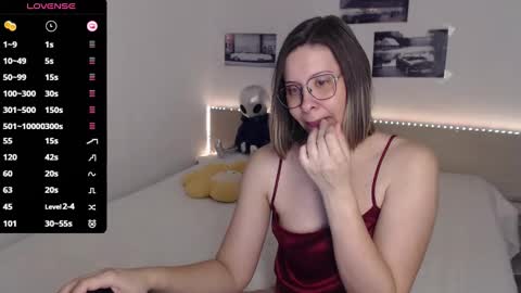 Julie online show from 1, 3, 2025