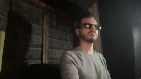 M. Dean online show from 22, 12, 2025