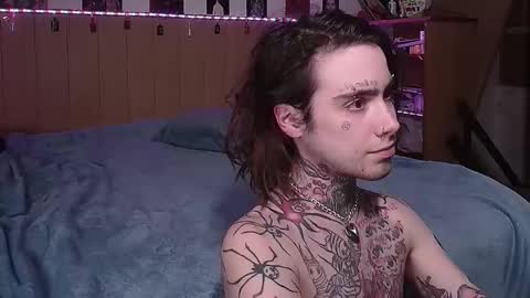 Juuzou hehim u can call me Juz online show from 20, 3, 2026