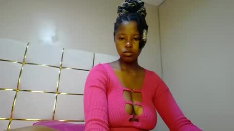 Snapshot of kadime001 chatting on 18, 2, 2025 kadime online show from 18, 2, 2025