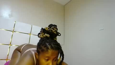 Snapshot of kadime001 chatting on 19, 2, 2025 kadime online show from 19, 2, 2025