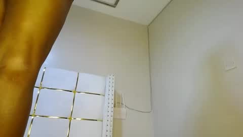 Snapshot of kadime001 chatting on 4, 3, 2025 kadime online show from 4, 3, 2025