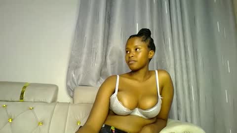 Snapshot of kadime001 chatting on 6, 3, 2025 kadime online show from 6, 3, 2025