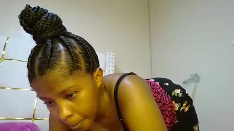 Snapshot of kadime001 chatting on 11, 3, 2025 kadime online show from 11, 3, 2025