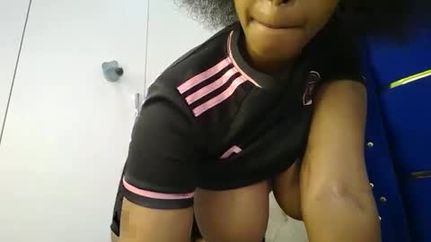 Snapshot of kadime001 chatting on 8, 11, 2025 kadime online show from 8, 11, 2025