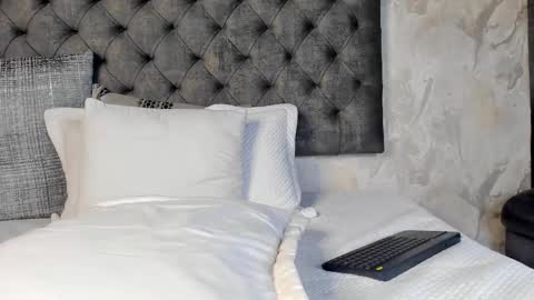 Snapshot of kael_brown1 chatting on 2, 2, 2025 KAEL online show from 2, 2, 2025