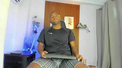 Snapshot of kael_noil chatting on 9, 7, 2026 kael_noil online show from 9, 7, 2026