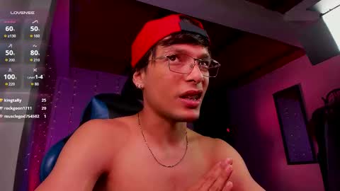 Snapshot of kael_owens chatting on 12, 9, 2025 Kael Owens online show from 12, 9, 2025