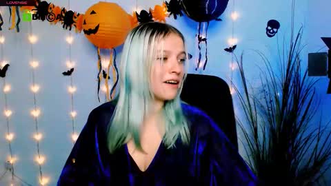 Snapshot of kaela_spell_ chatting on 28, 10, 2025 kaela_spell_ online show from 28, 10, 2025