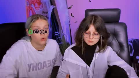 Snapshot of kaela_spell_ chatting on 4, 11, 2025 kaela_spell_ online show from 4, 11, 2025