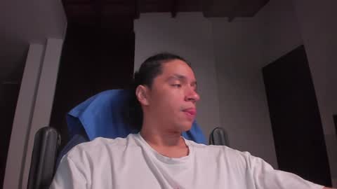 Snapshot of kai_herectix chatting on 11, 12, 2024 kai_herectix online show from 11, 12, 2024